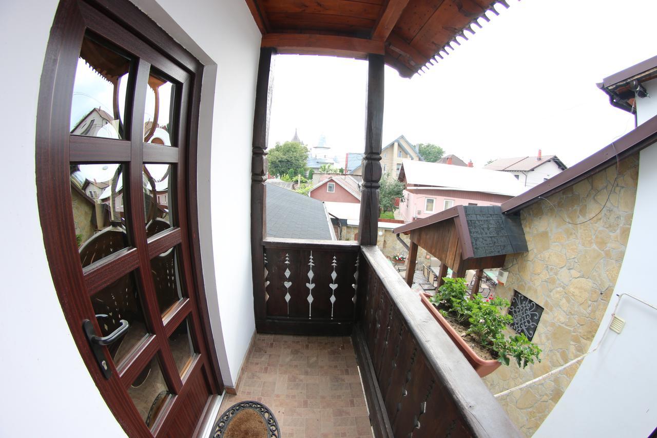 Casa Bucovineana Suceava Exterior foto