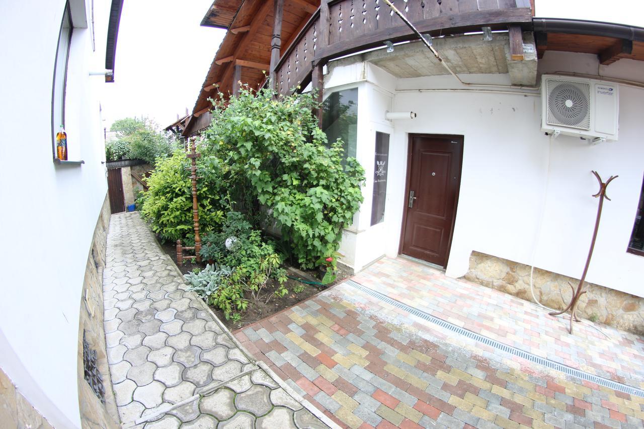 Casa Bucovineana Suceava Exterior foto